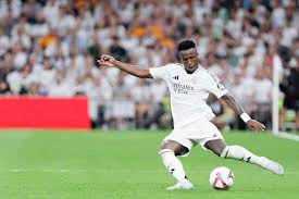 雷竞技电竞：轰39+7引10胜1负定律：掘金晒穆雷嚣张表情点赞 单节17分扭转战局.